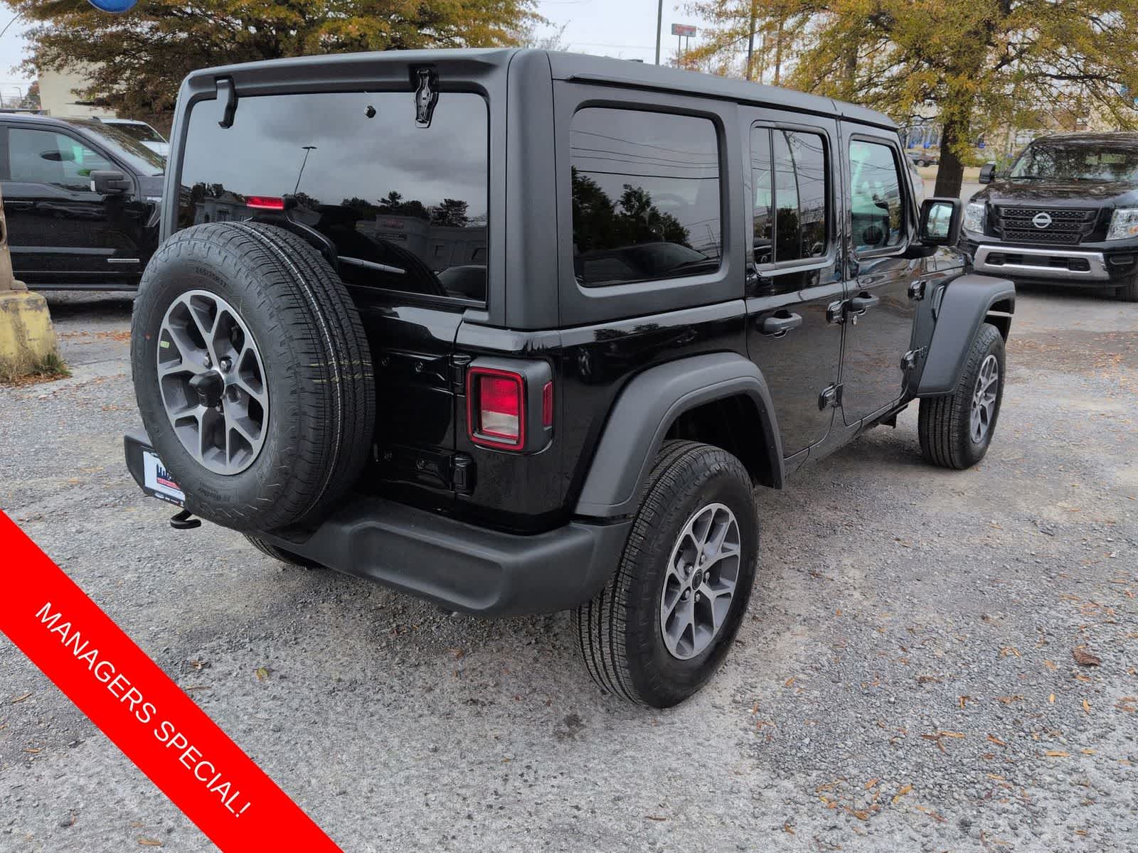 Thumbnail: 2026 Jeep Wrangler - 8