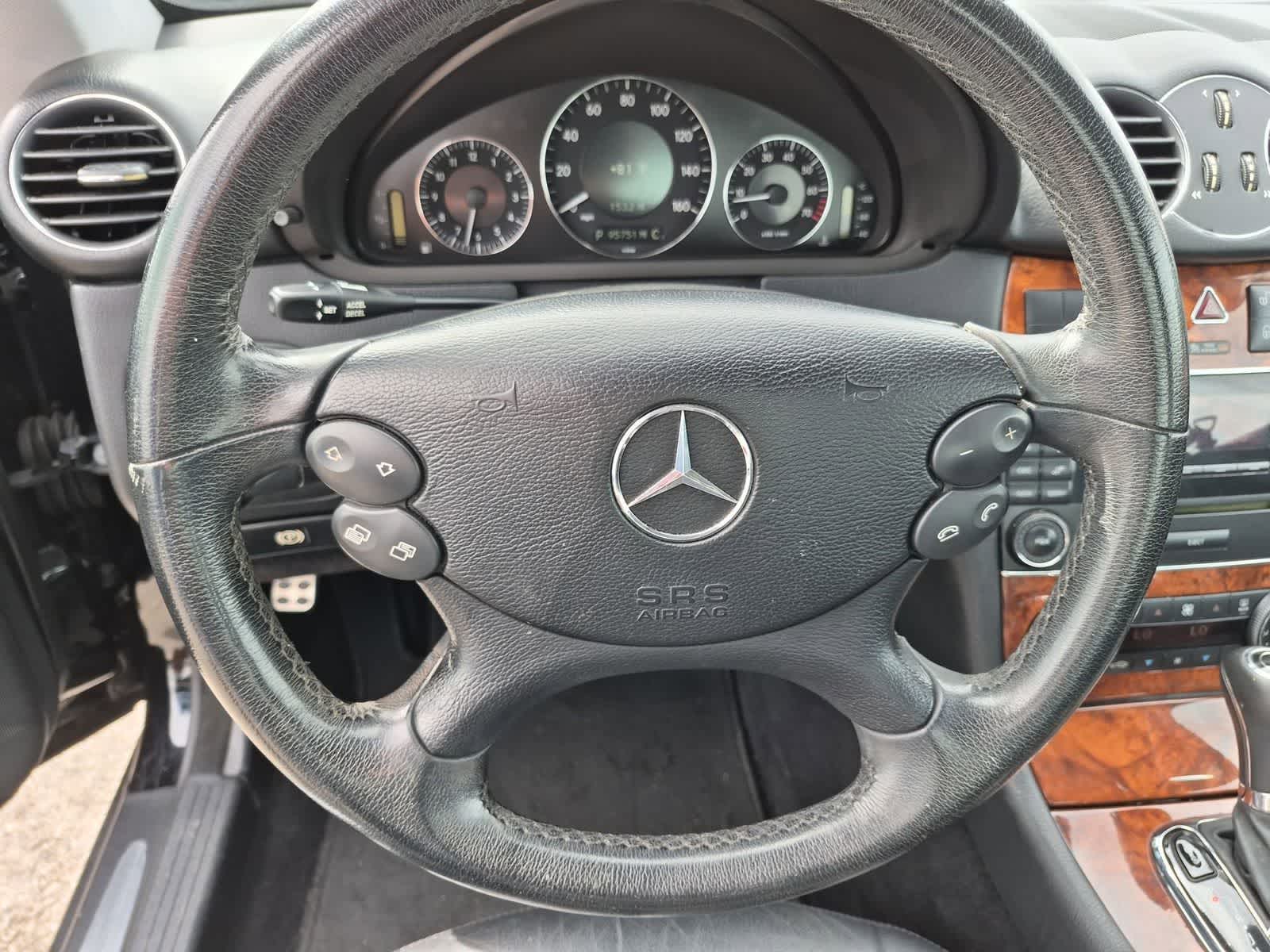 Thumbnail: 2008 Mercedes-Benz CLK - 23
