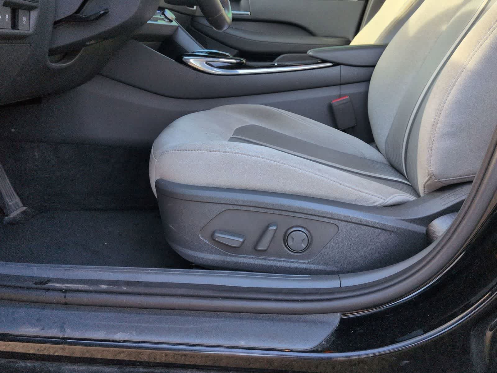 Thumbnail: 2020 Hyundai Sonata - 16