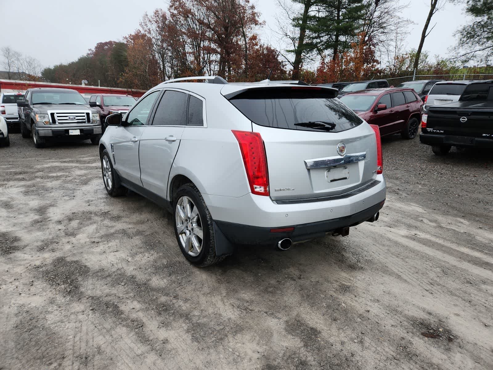 Thumbnail: 2012 Cadillac SRX - 3
