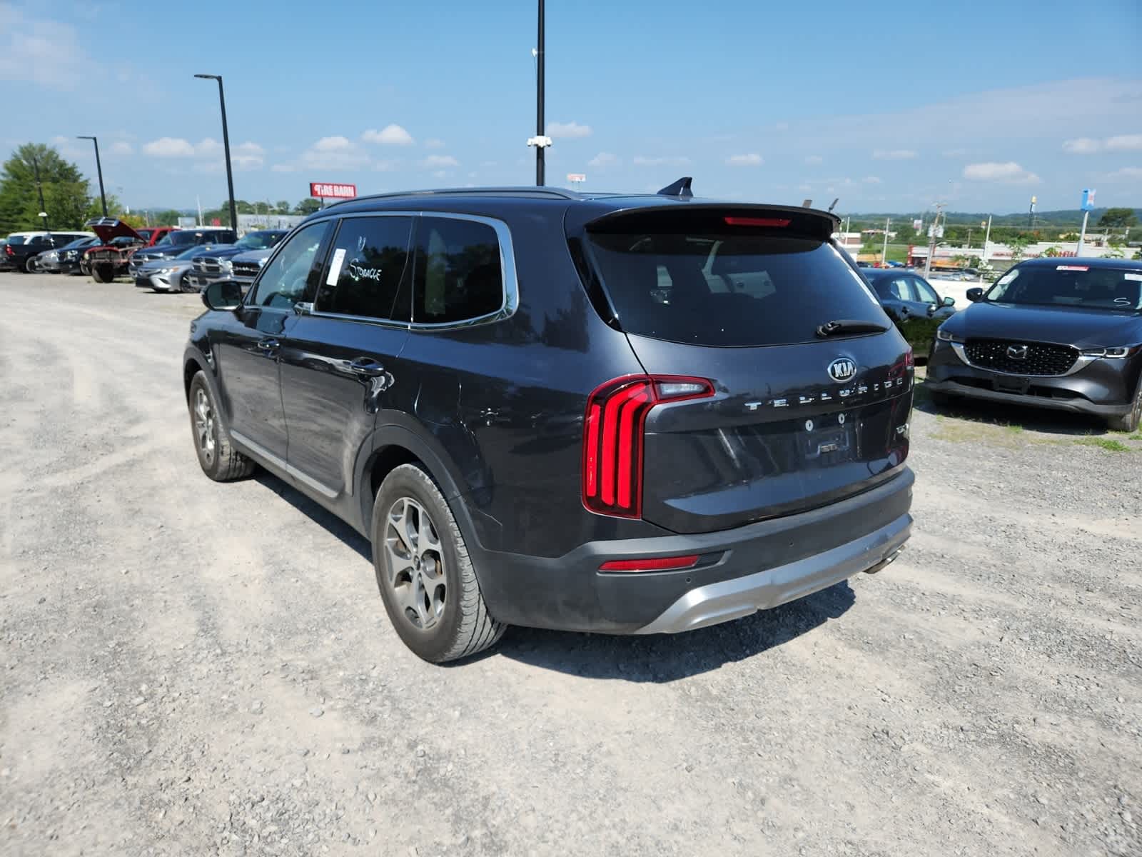 Thumbnail: 2020 Kia Telluride - 3