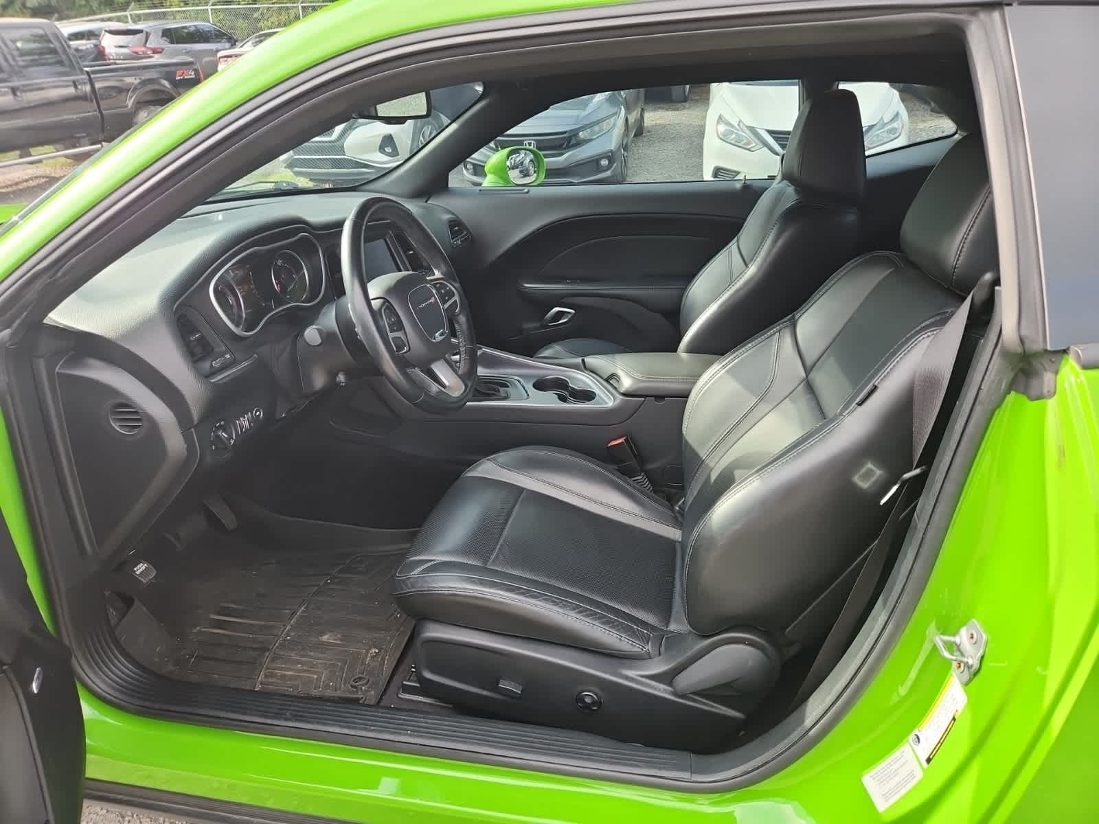 Thumbnail: 2017 Dodge Challenger - 15