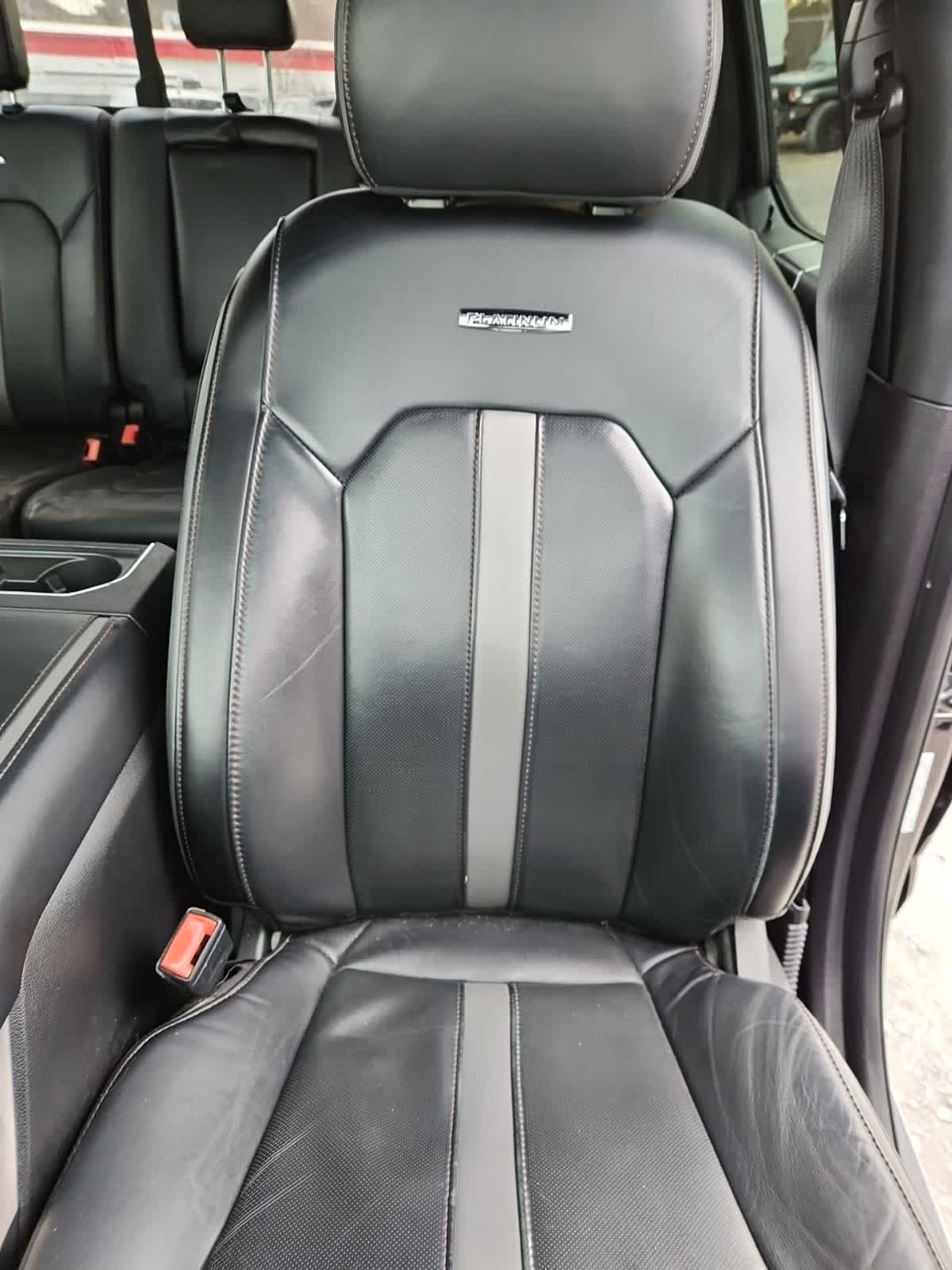 Thumbnail: 2018 Ford Econoline - 14