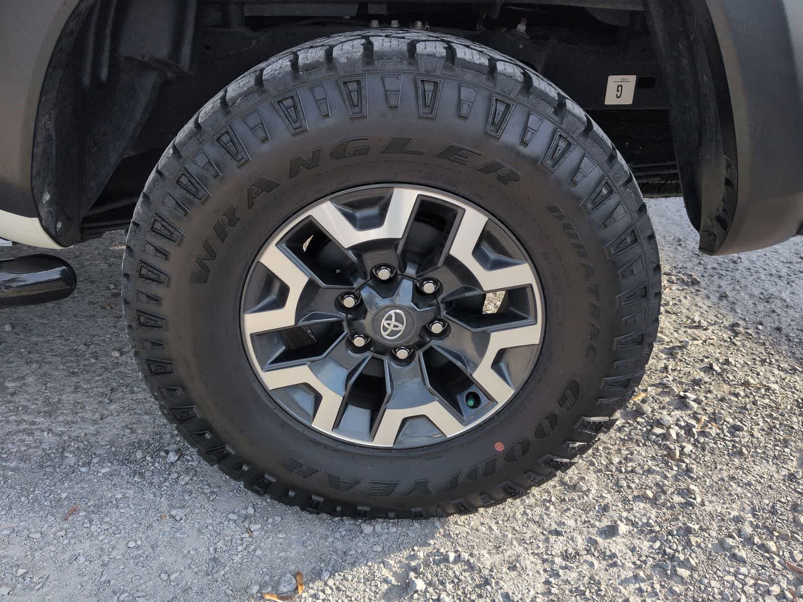 Thumbnail: 2023 Toyota Tacoma - 14