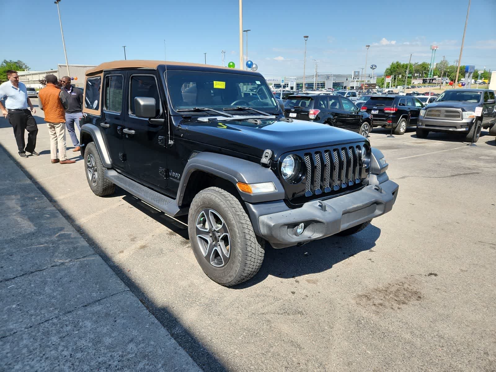 Thumbnail: 2020 Jeep Wrangler - 7