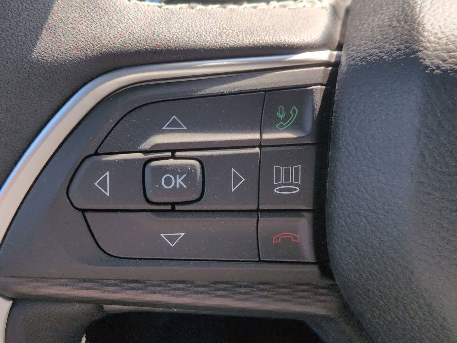 Thumbnail: 2026 Jeep Grand Cherokee - 25