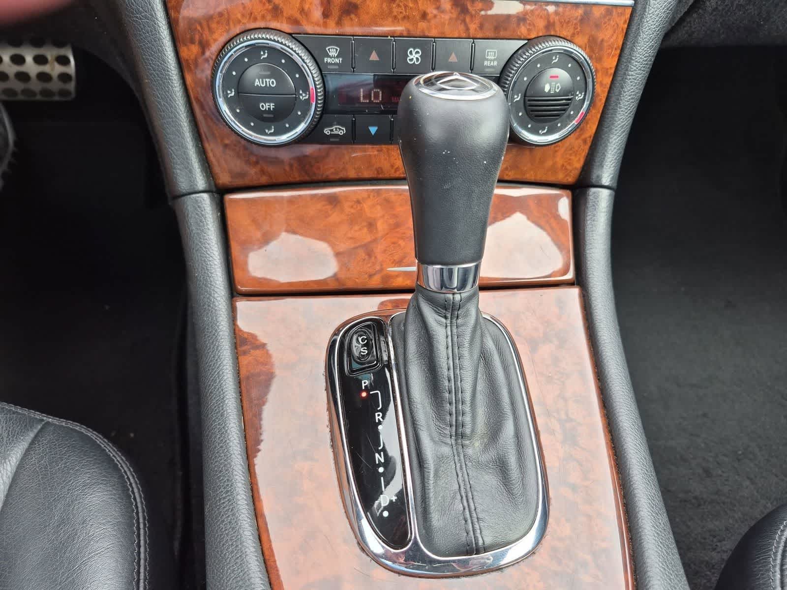 Thumbnail: 2008 Mercedes-Benz CLK - 30