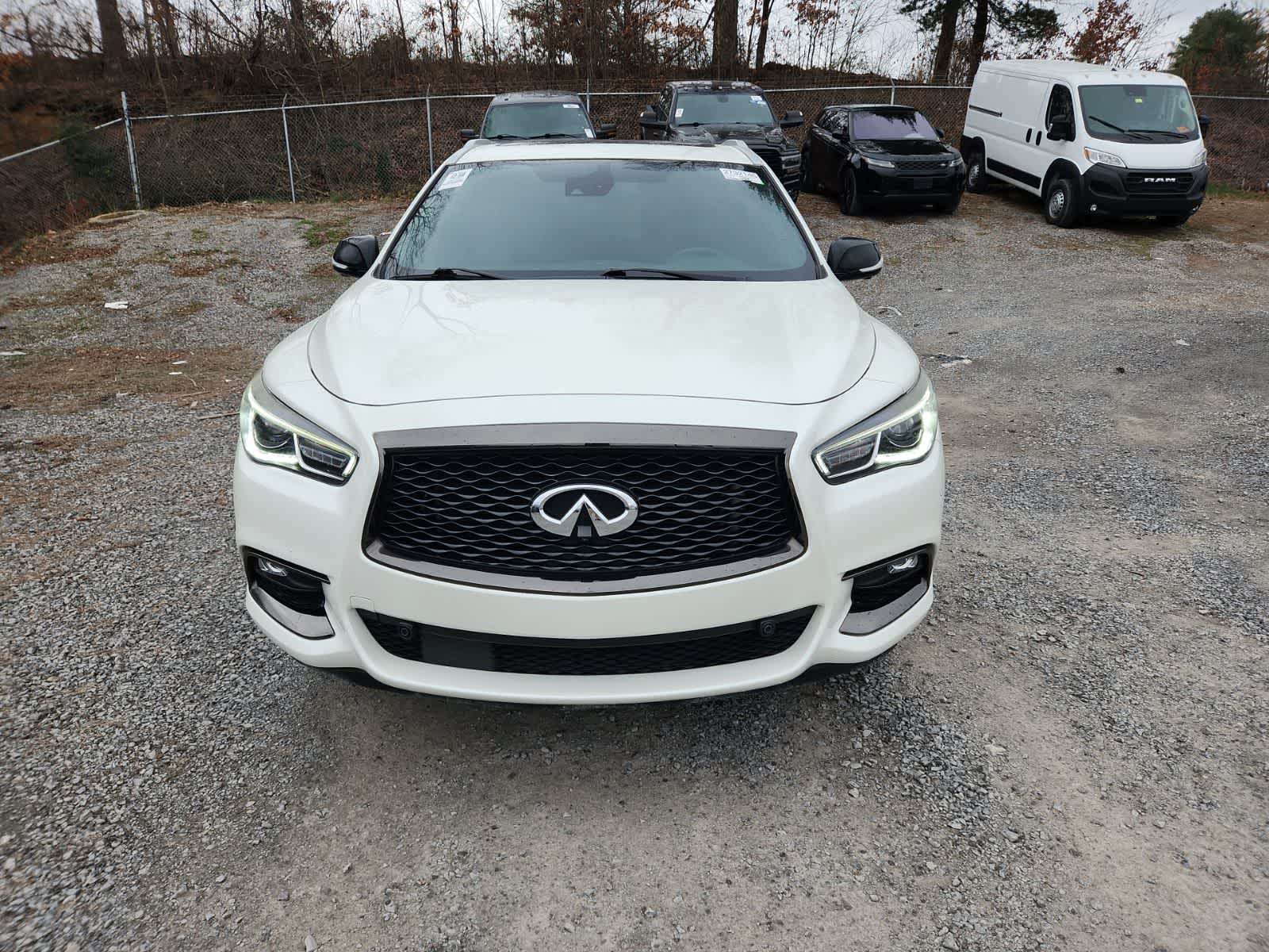 Thumbnail: 2020 INFINITI QX60 - 8