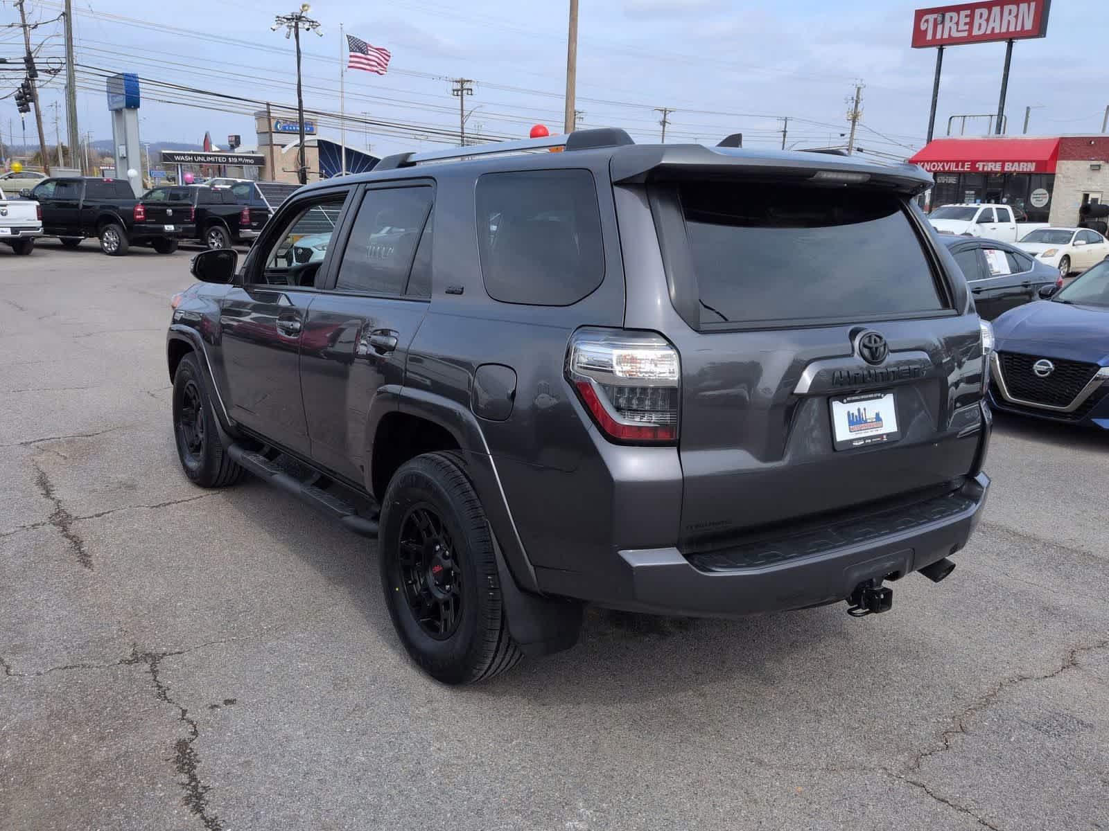 Thumbnail: 2022 Toyota 4Runner - 6