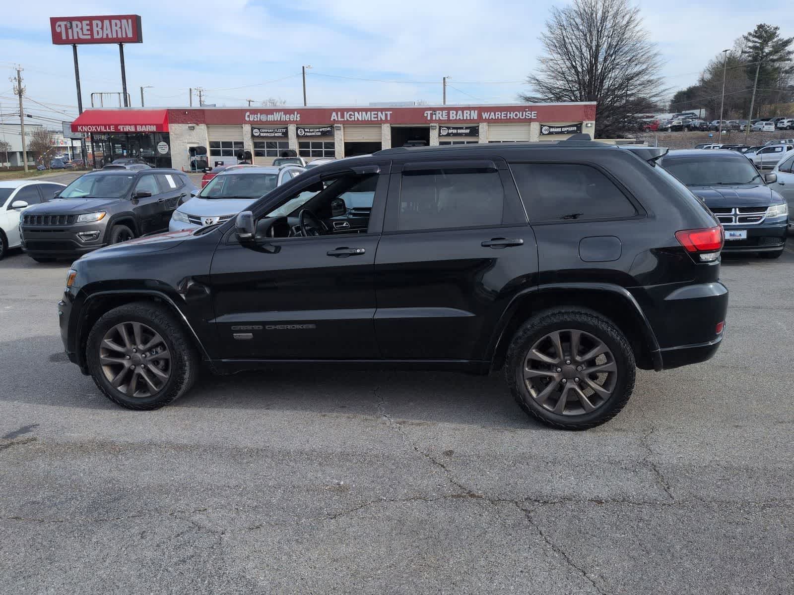 Thumbnail: 2016 Jeep Grand Cherokee - 5