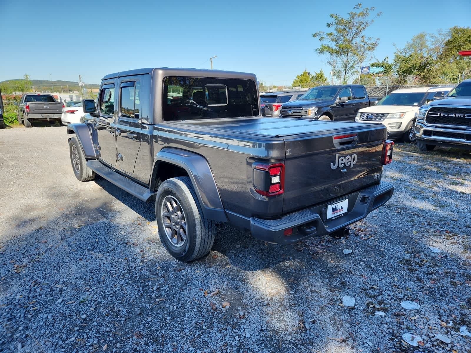 Thumbnail: 2021 Jeep Gladiator - 3
