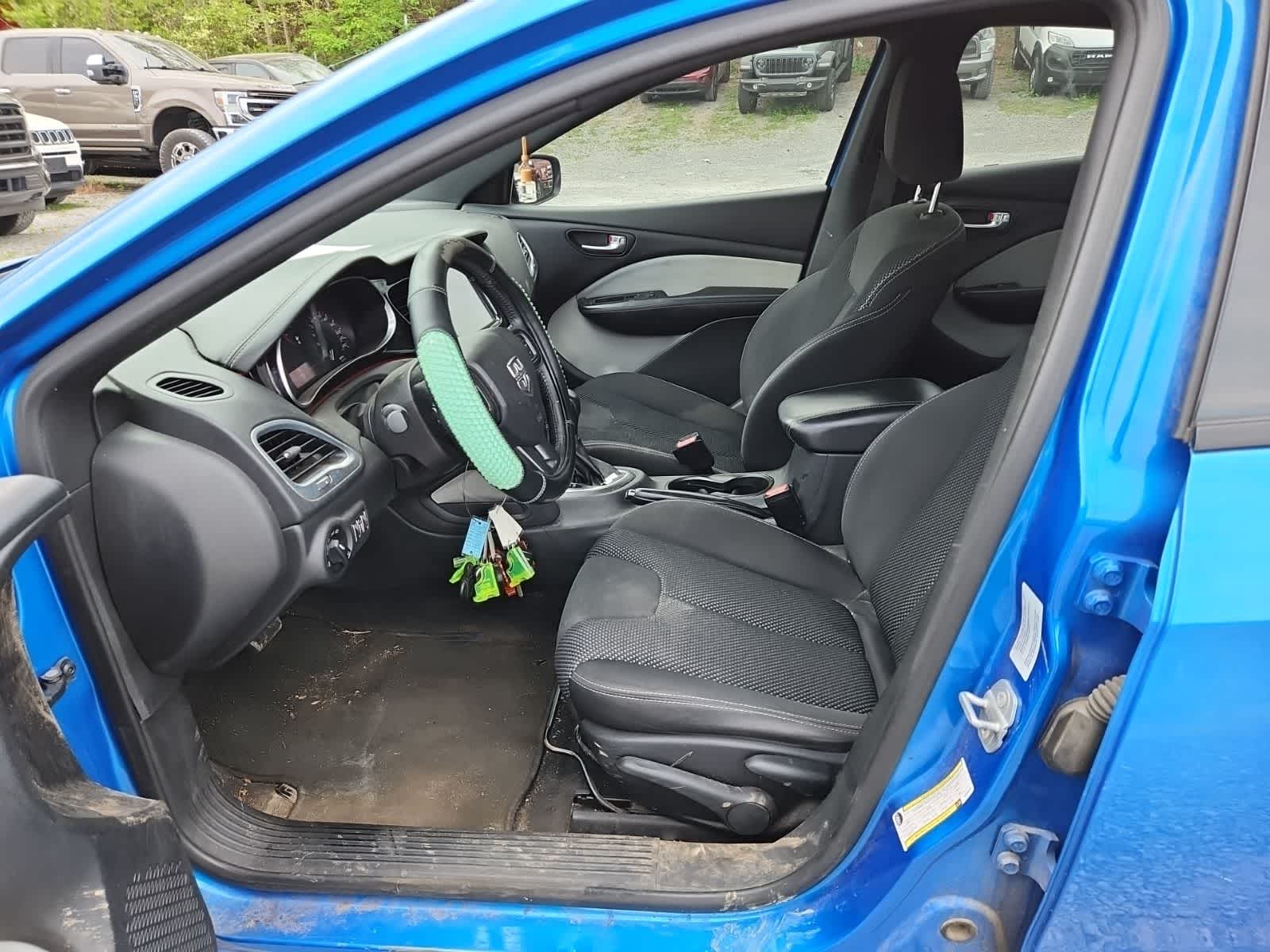 Thumbnail: 2016 Dodge Dart - 15