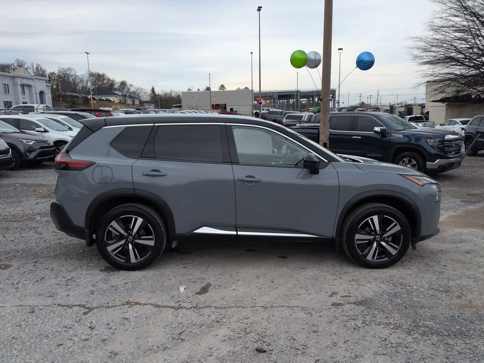 Thumbnail: 2021 Nissan Rogue - 9