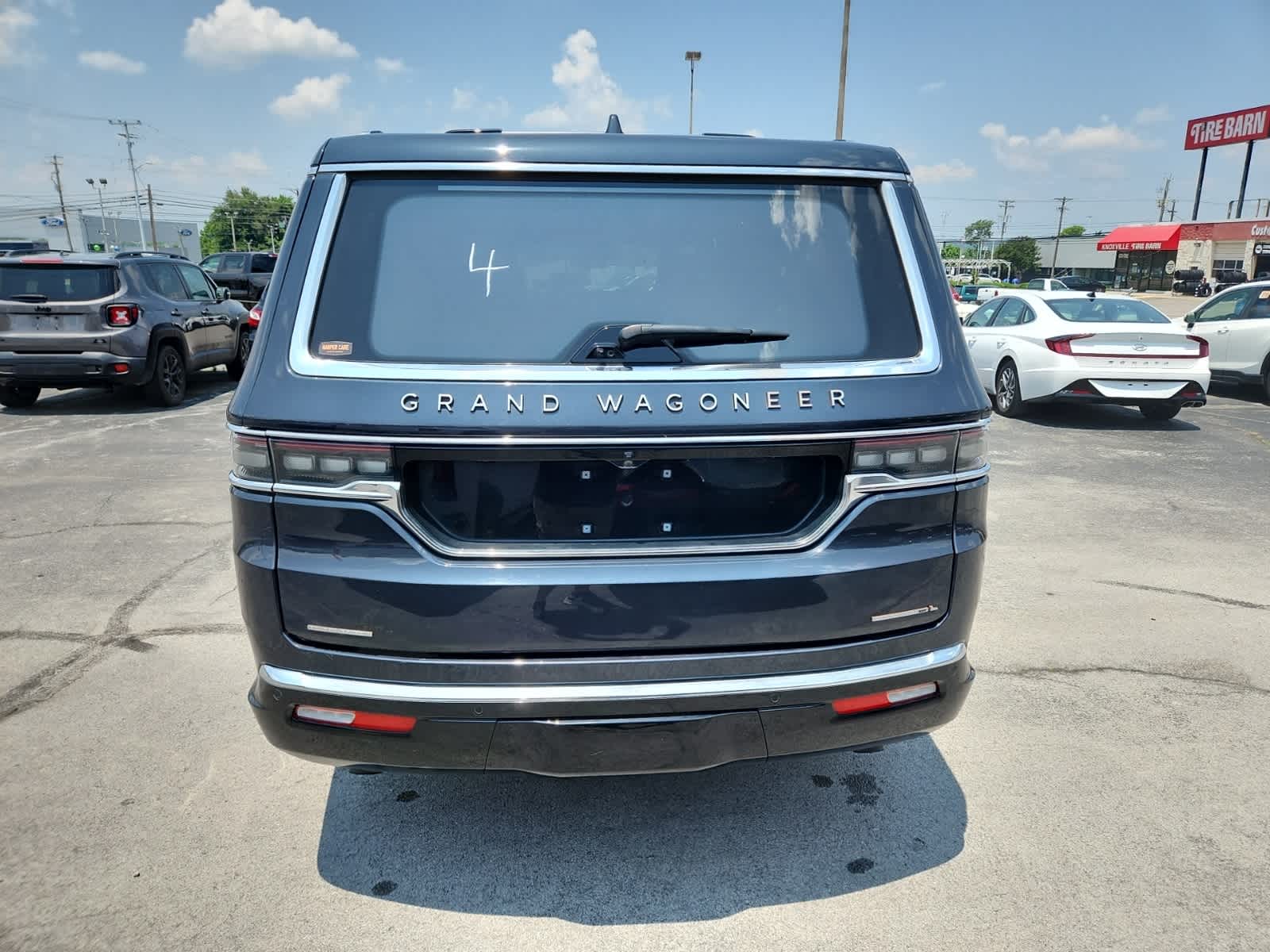 2023 Jeep Grand Wagoneer L Series III 4