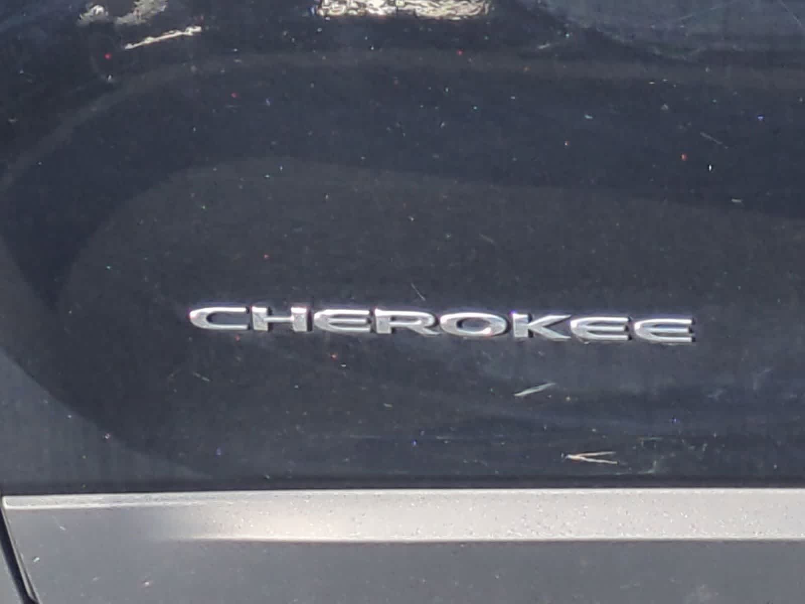 Thumbnail: 2020 Jeep Cherokee - 11