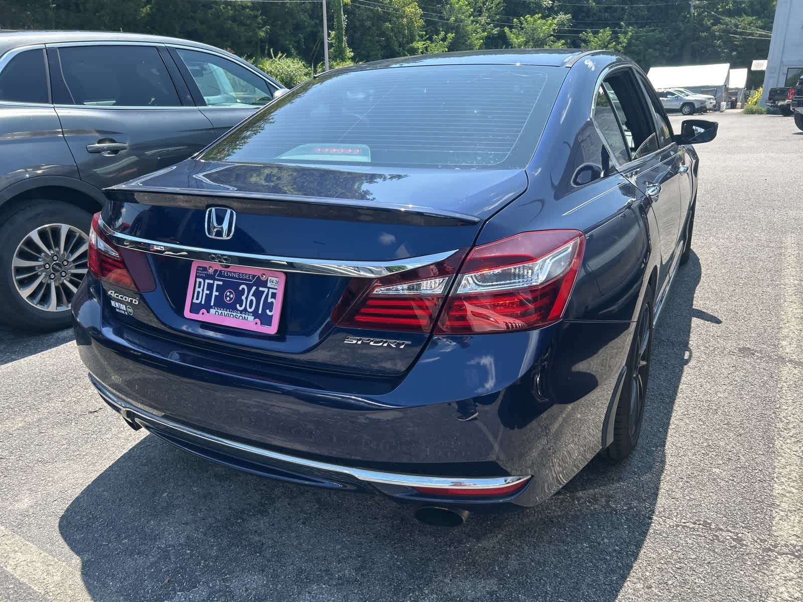 Thumbnail: 2016 Honda Accord - 3