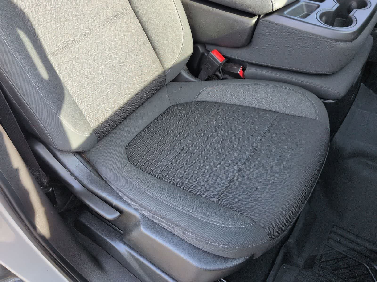 Thumbnail: 2021 Chevrolet Silverado 1500 - 21