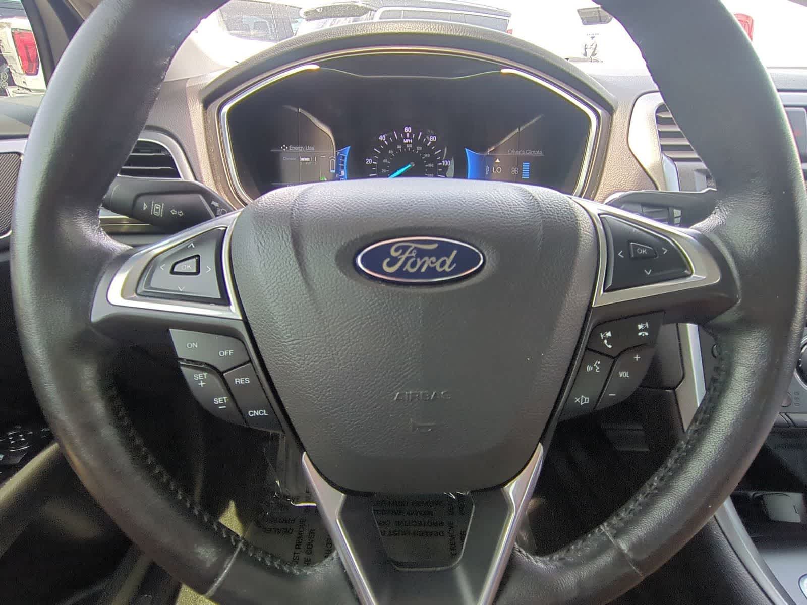 Thumbnail: 2016 Ford Fusion - 24