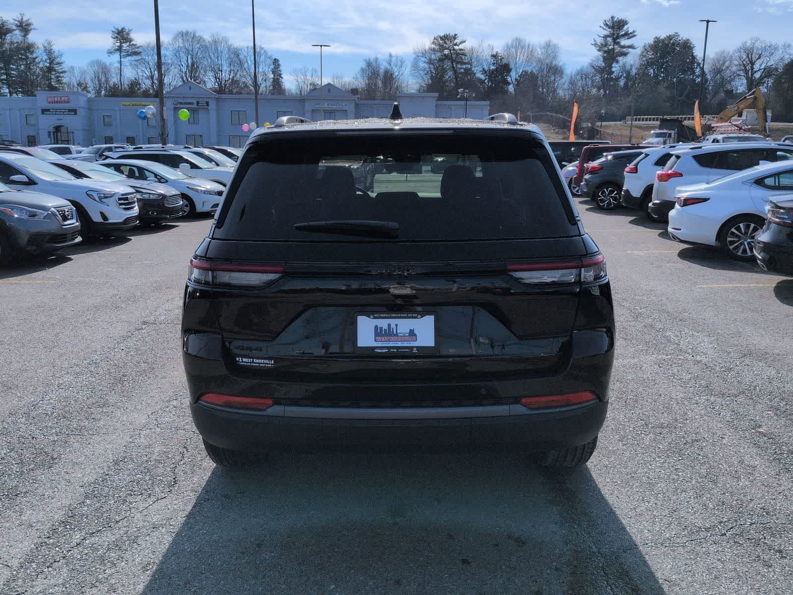 Thumbnail: 2026 Jeep Grand Cherokee - 7