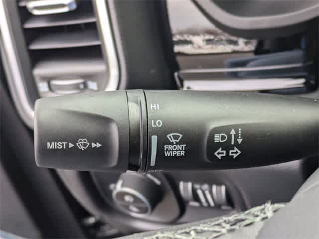 2025 RAM 1500 Laramie 26