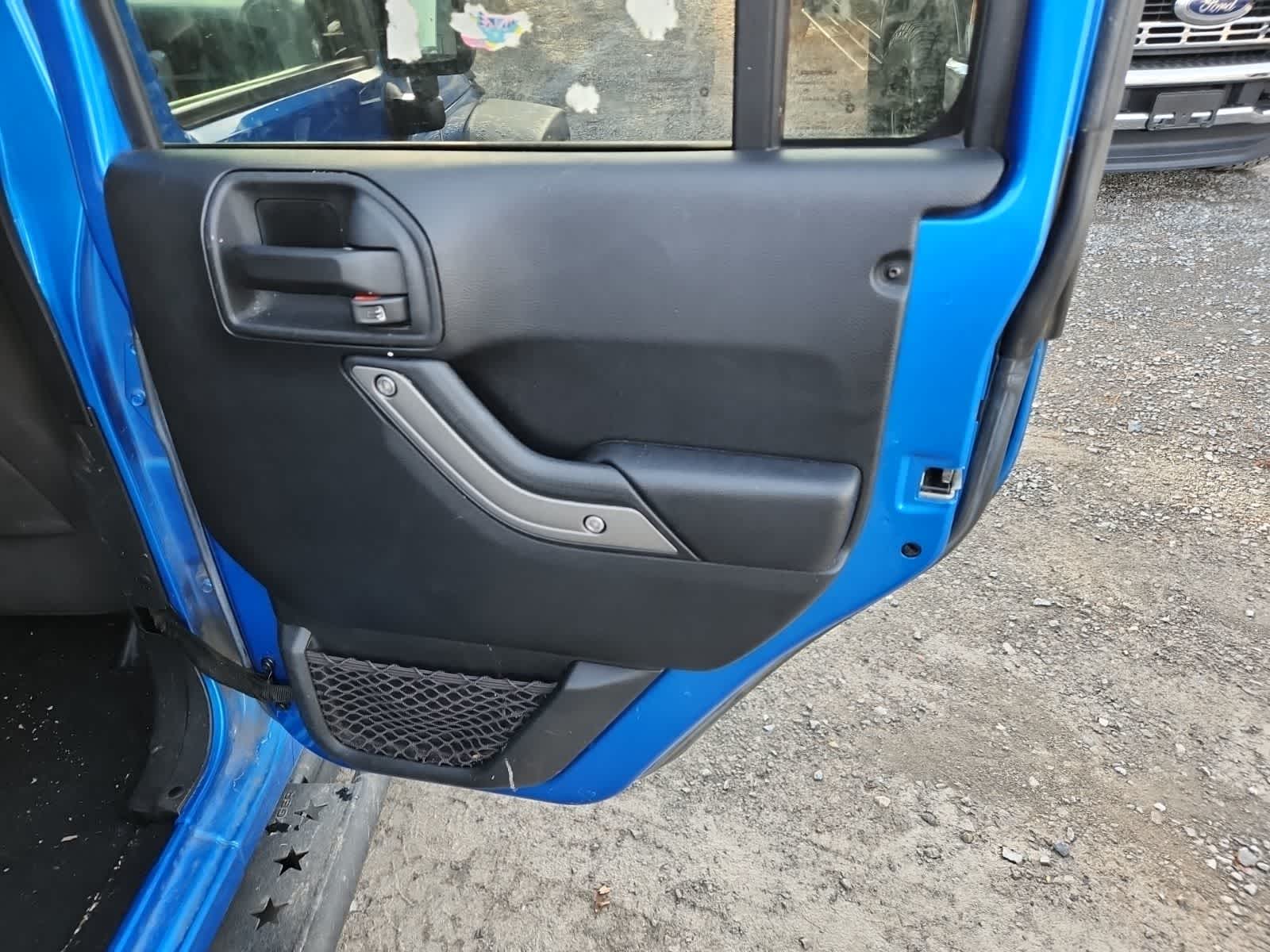 Thumbnail: 2016 Jeep Wrangler - 24