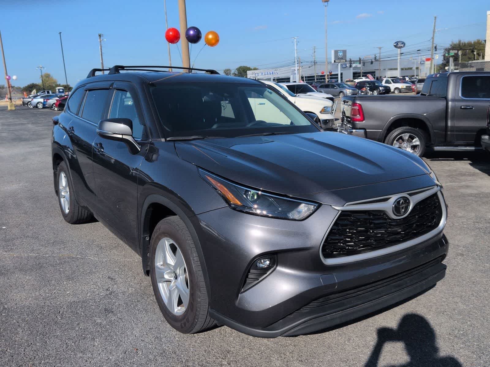 Thumbnail: 2024 Toyota Highlander - 2