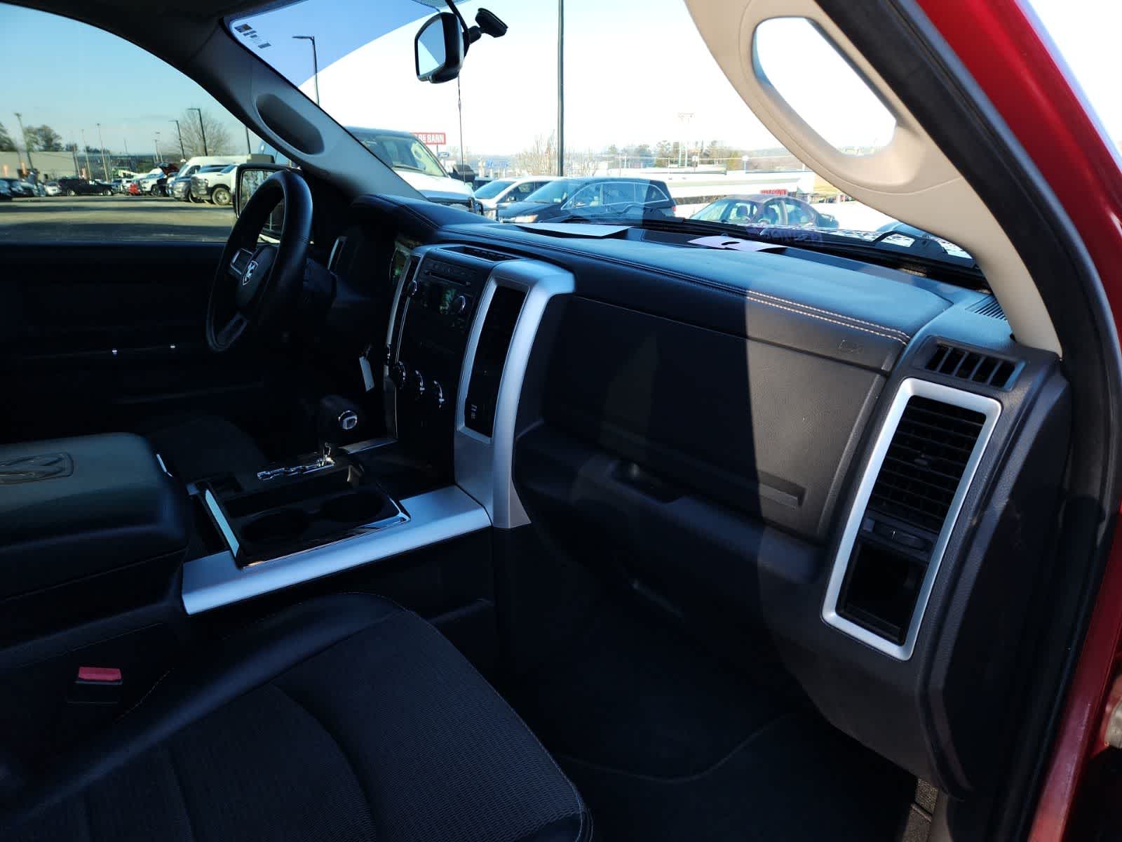 Thumbnail: 2010 Dodge Ram 1500 - 17