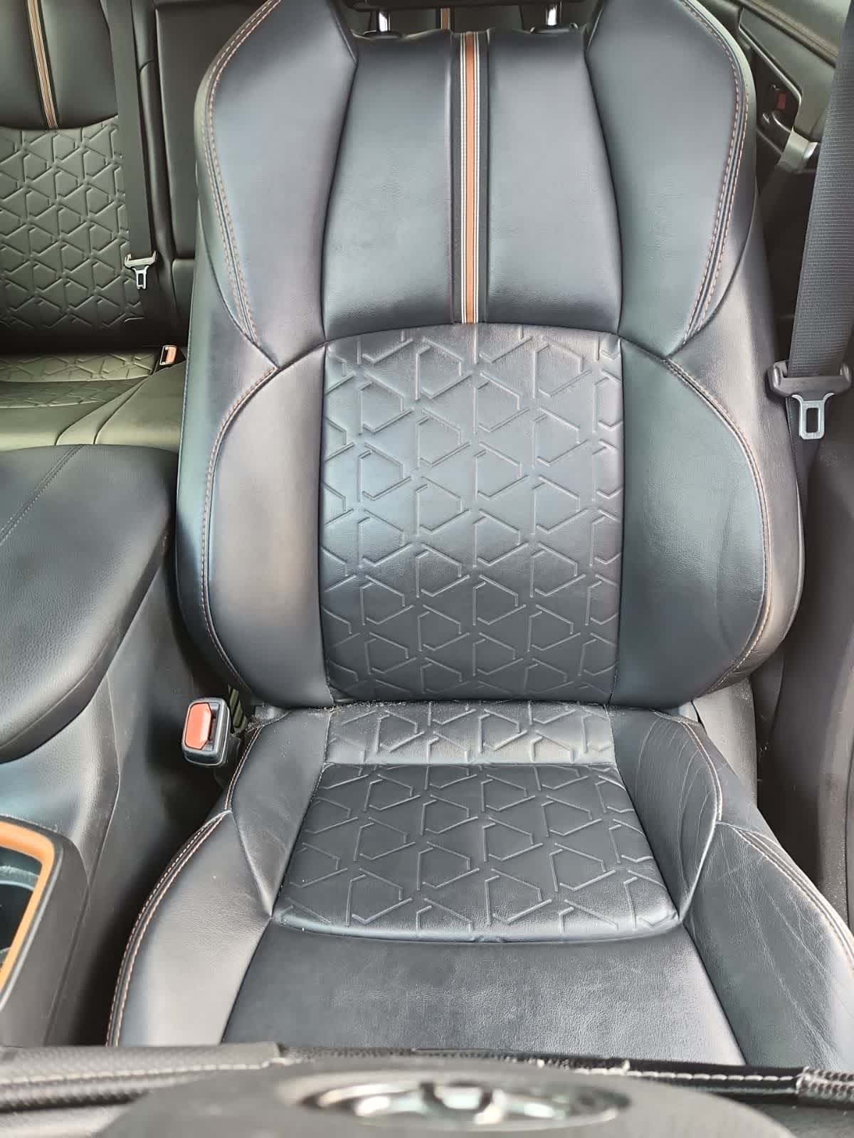 Thumbnail: 2019 Toyota RAV4 - 14