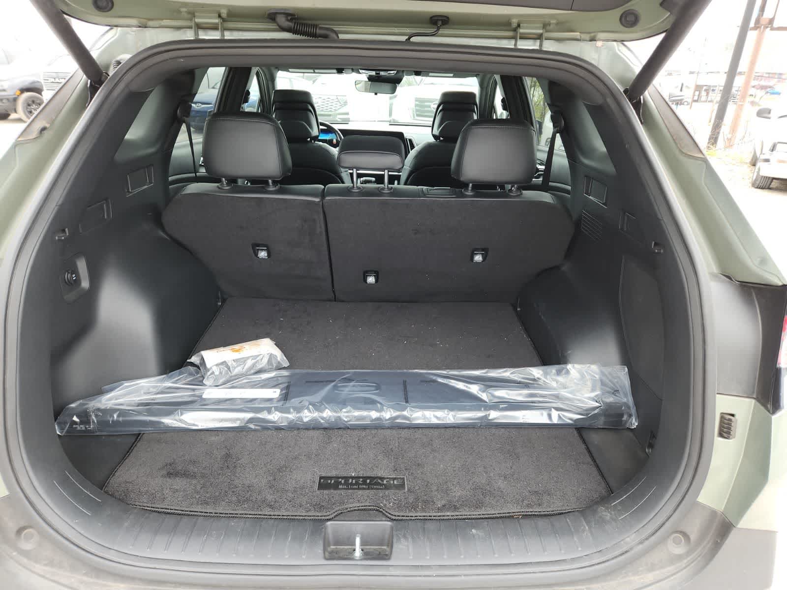 Thumbnail: 2024 Kia Sportage - 25