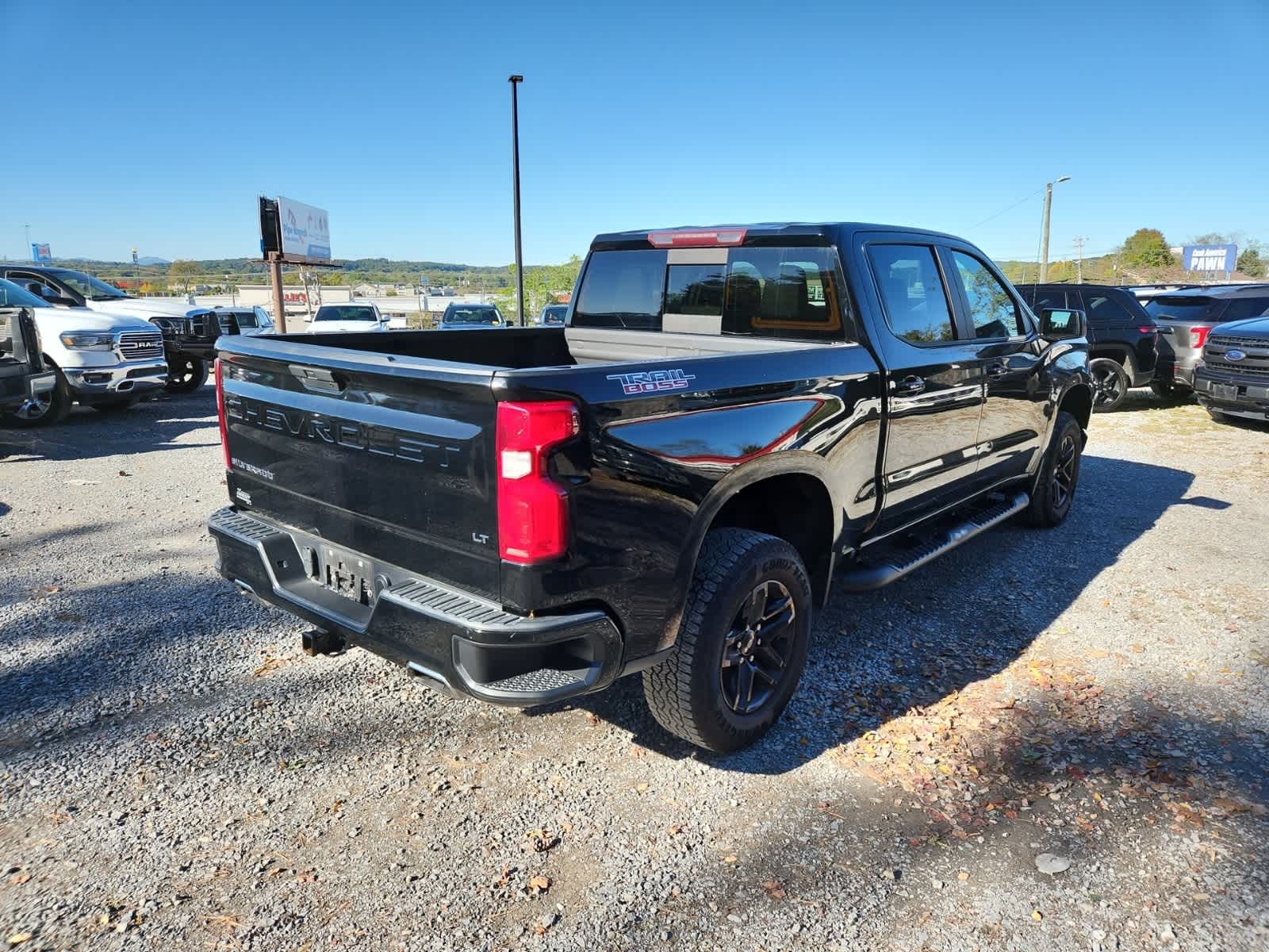 Thumbnail: 2019 Chevrolet Silverado 1500 - 5
