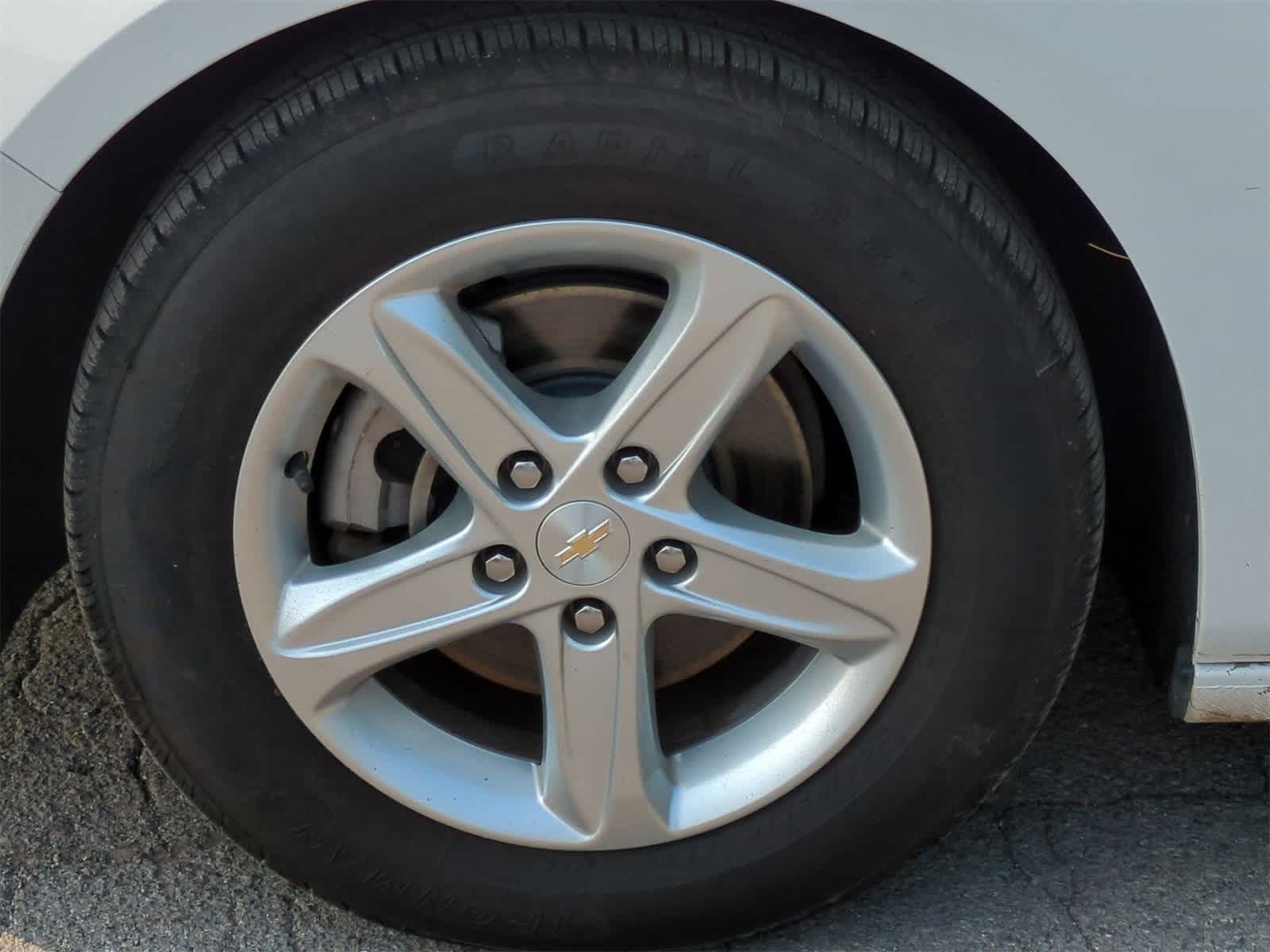 2023 Chevrolet Malibu LT 13