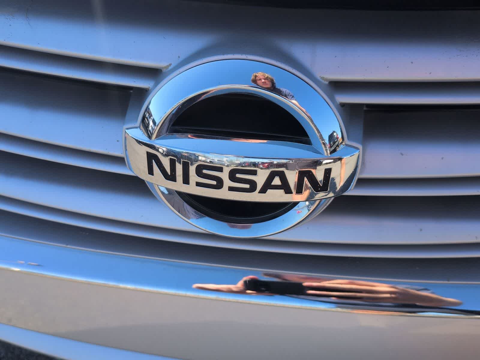 Thumbnail: 2015 Nissan Sentra - 12