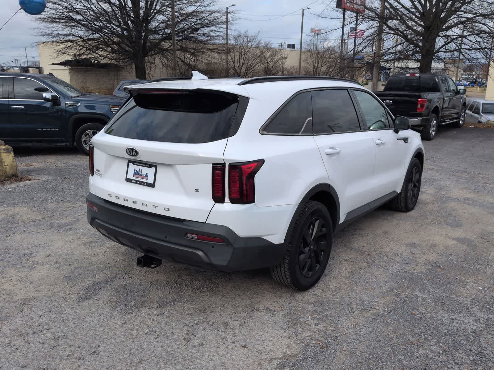 Thumbnail: 2021 Kia Sorento - 8