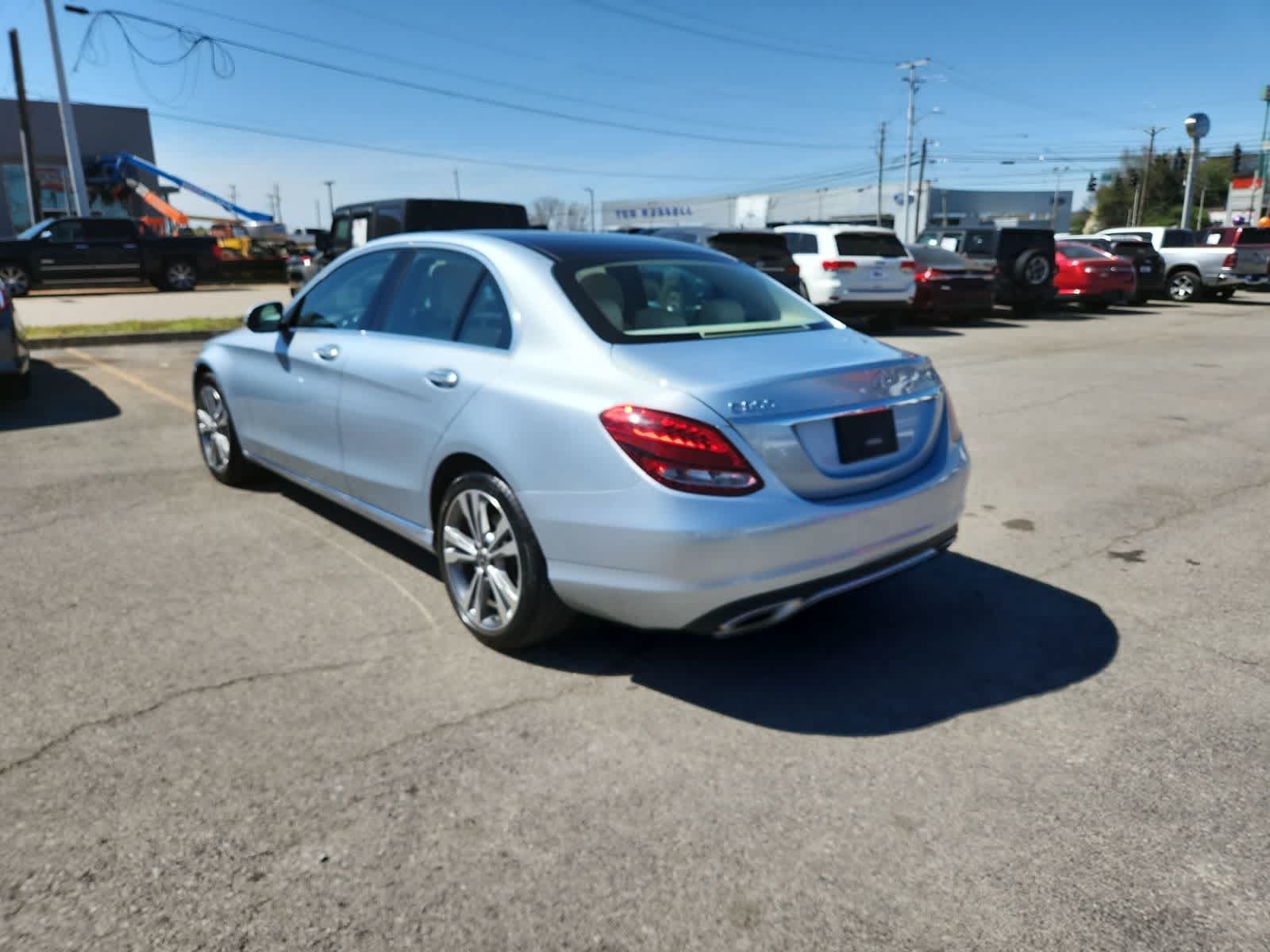 Thumbnail: 2017 Mercedes-Benz C-Class - 3
