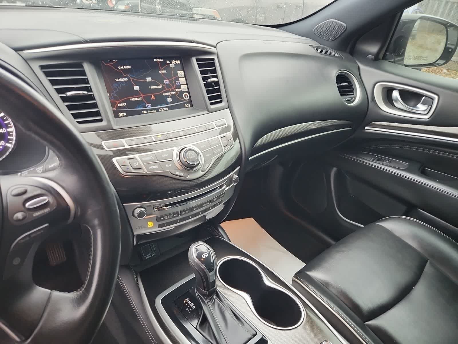 Thumbnail: 2020 INFINITI QX60 - 10