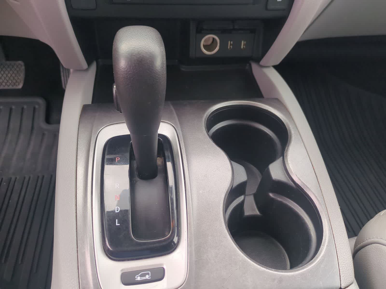 Thumbnail: 2016 Honda Pilot - 32