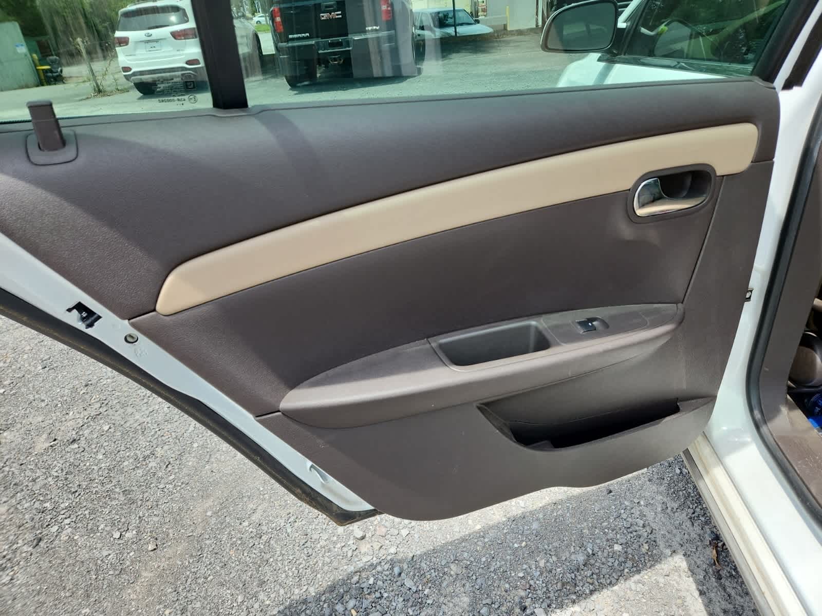 2009 Chevrolet Malibu LT 26