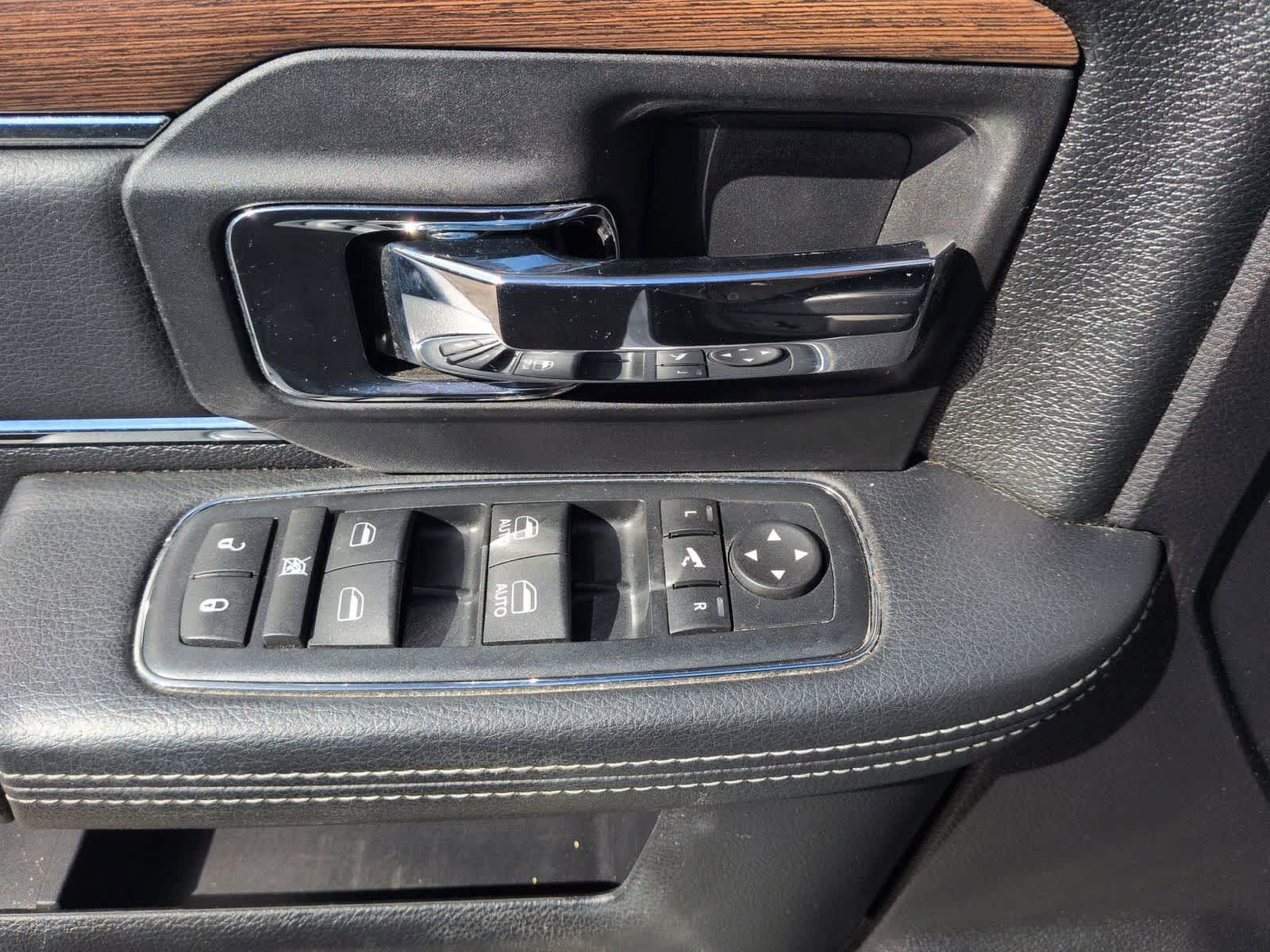 Thumbnail: 2016 RAM 2500 - 11