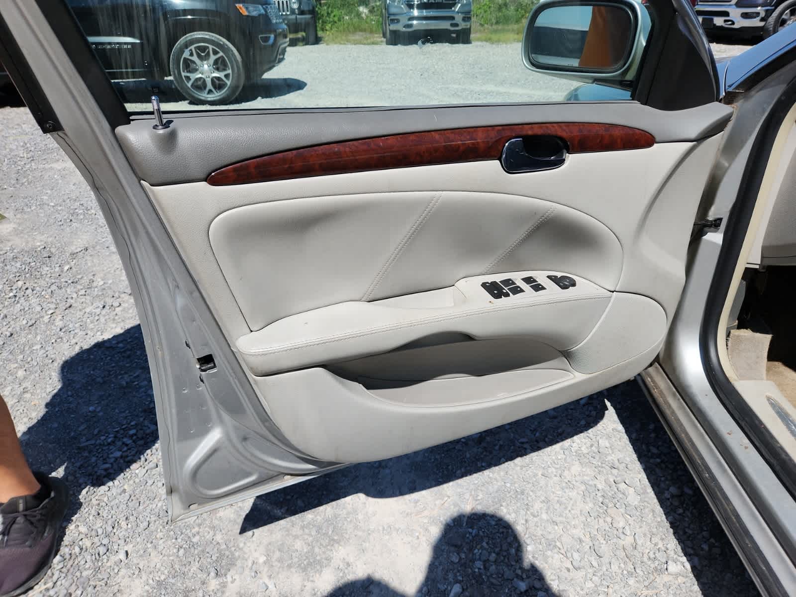 Thumbnail: 2008 Buick Lucerne - 16
