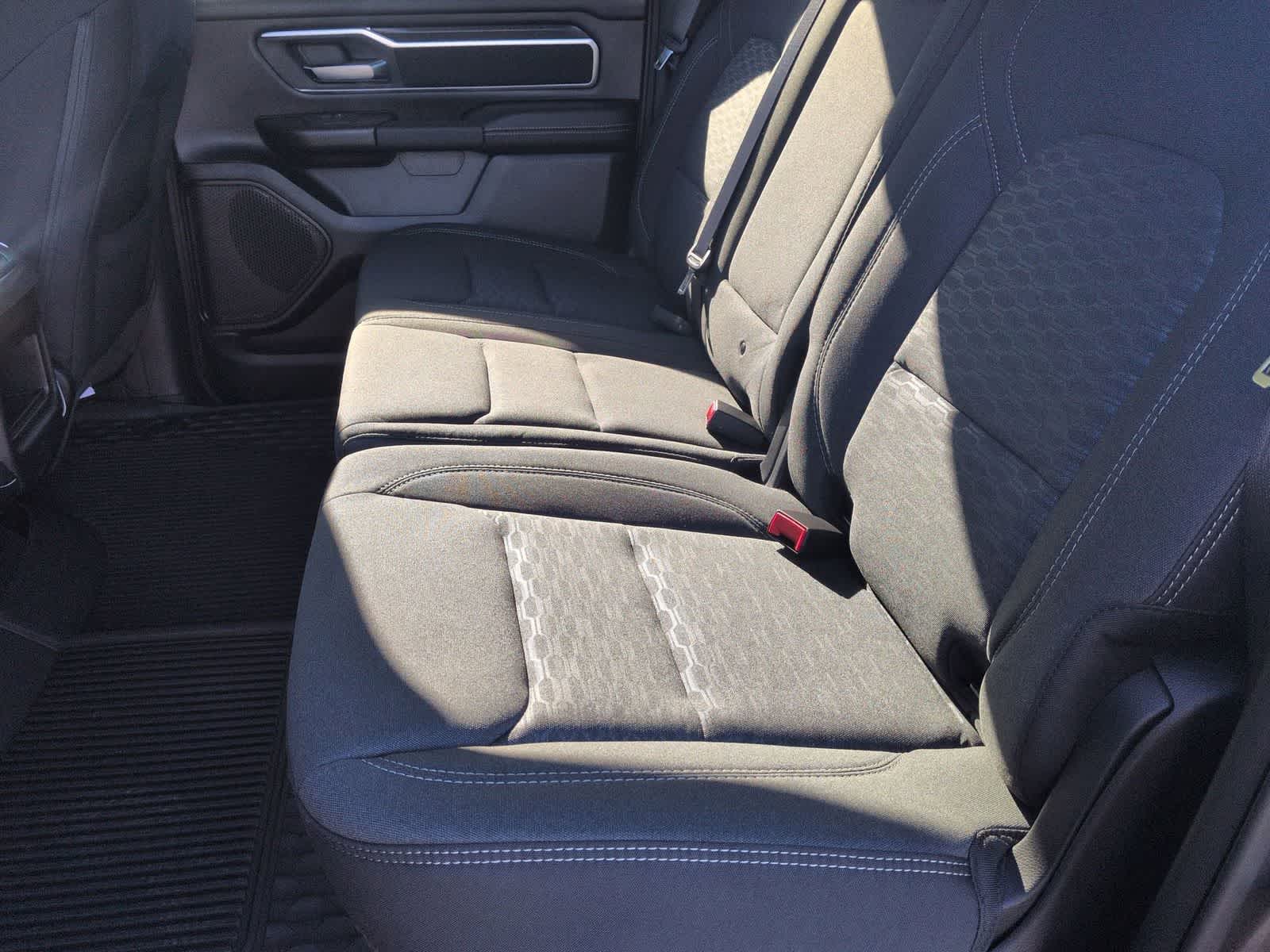 Thumbnail: 2026 RAM 1500 - 19