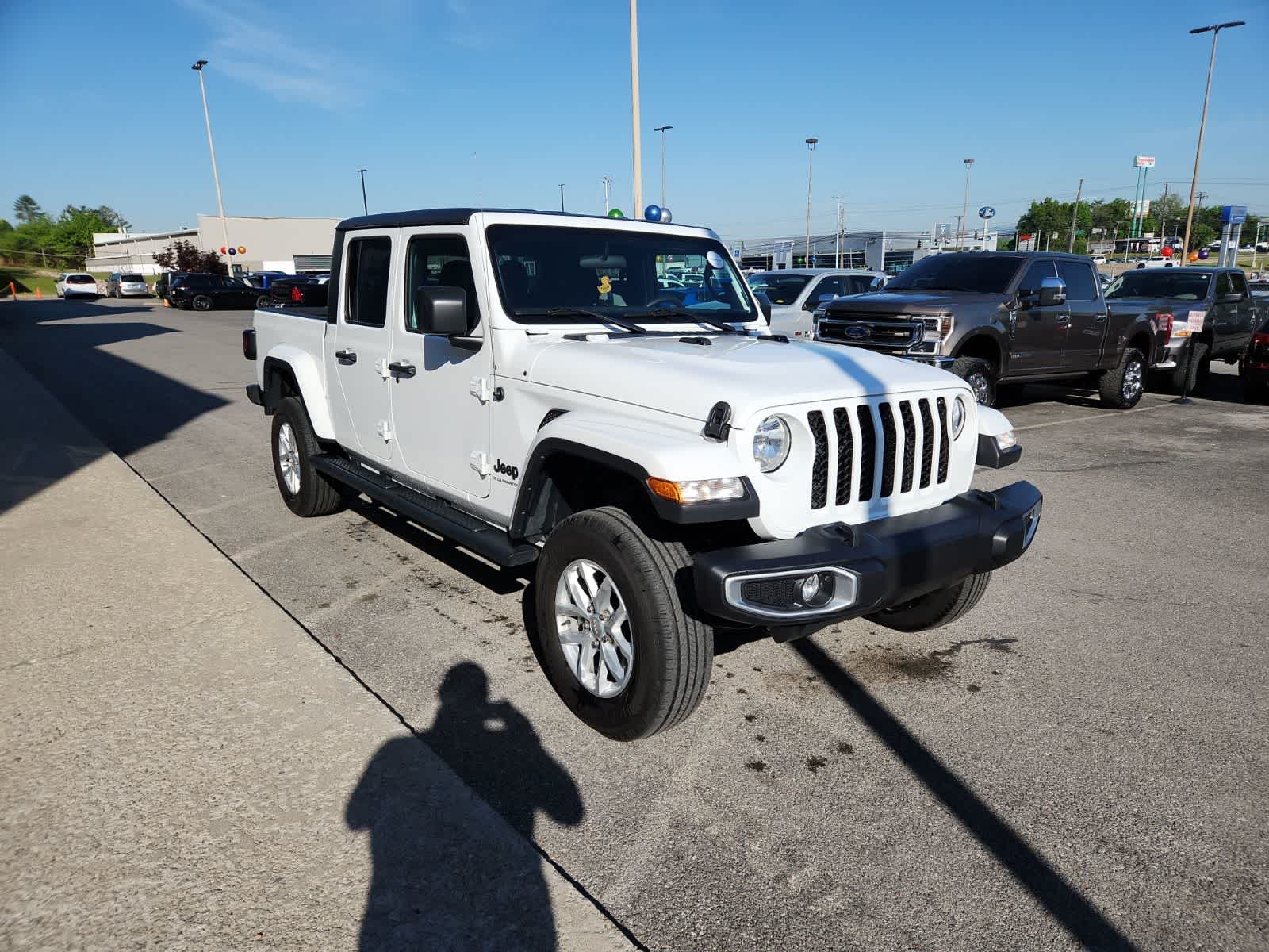 Thumbnail: 2023 Jeep Gladiator - 7