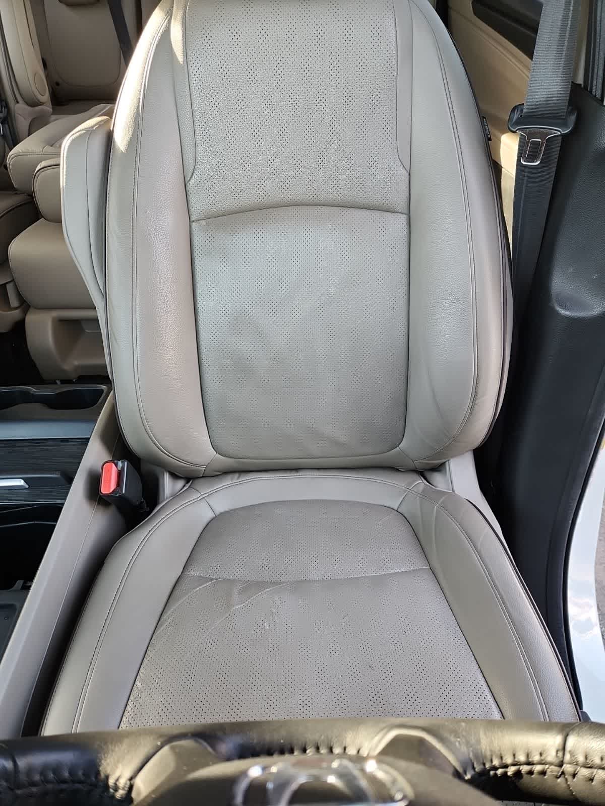 Thumbnail: 2023 Honda Odyssey - 14