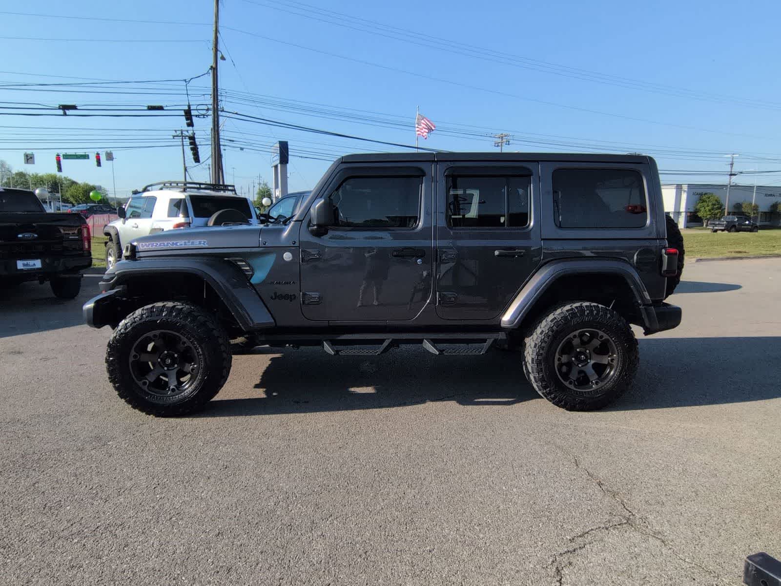 Thumbnail: 2021 Jeep Wrangler - 5