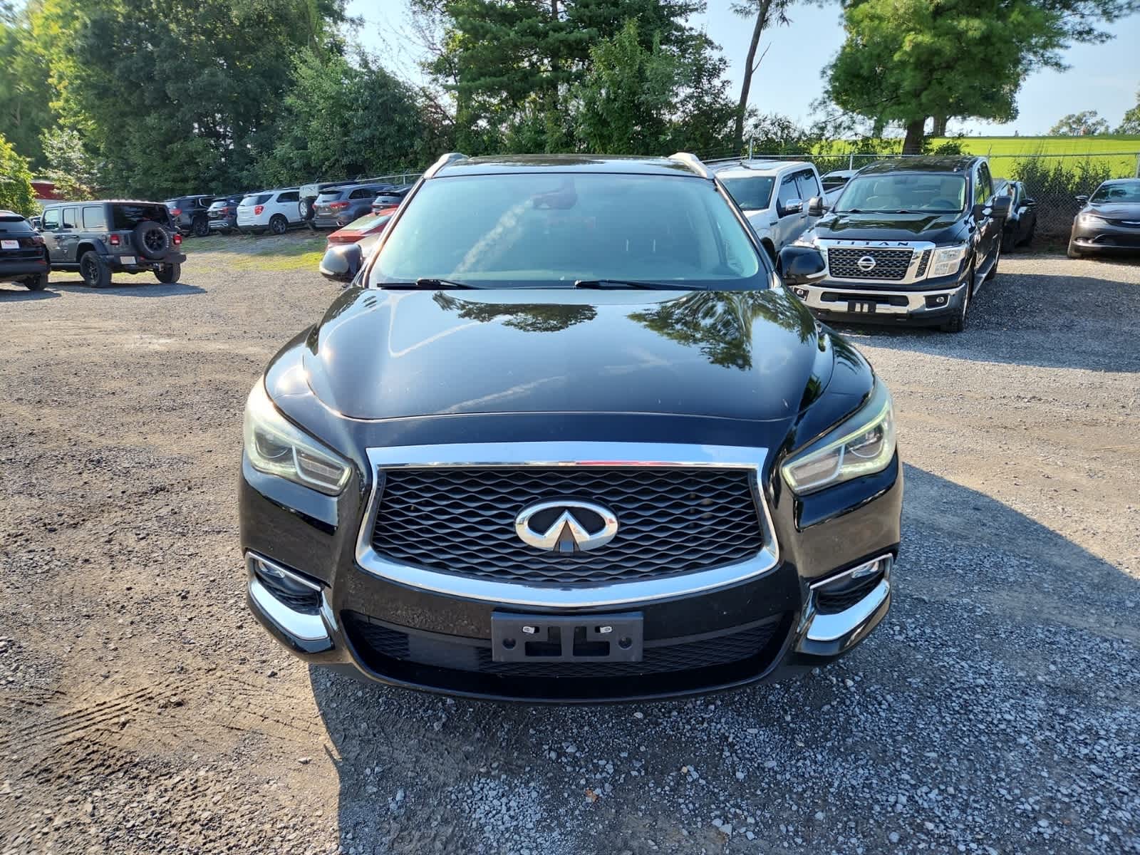 Thumbnail: 2019 INFINITI QX60 - 8