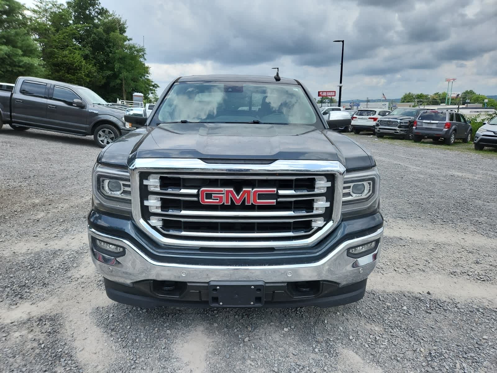 Thumbnail: 2017 GMC Sierra 1500 - 9