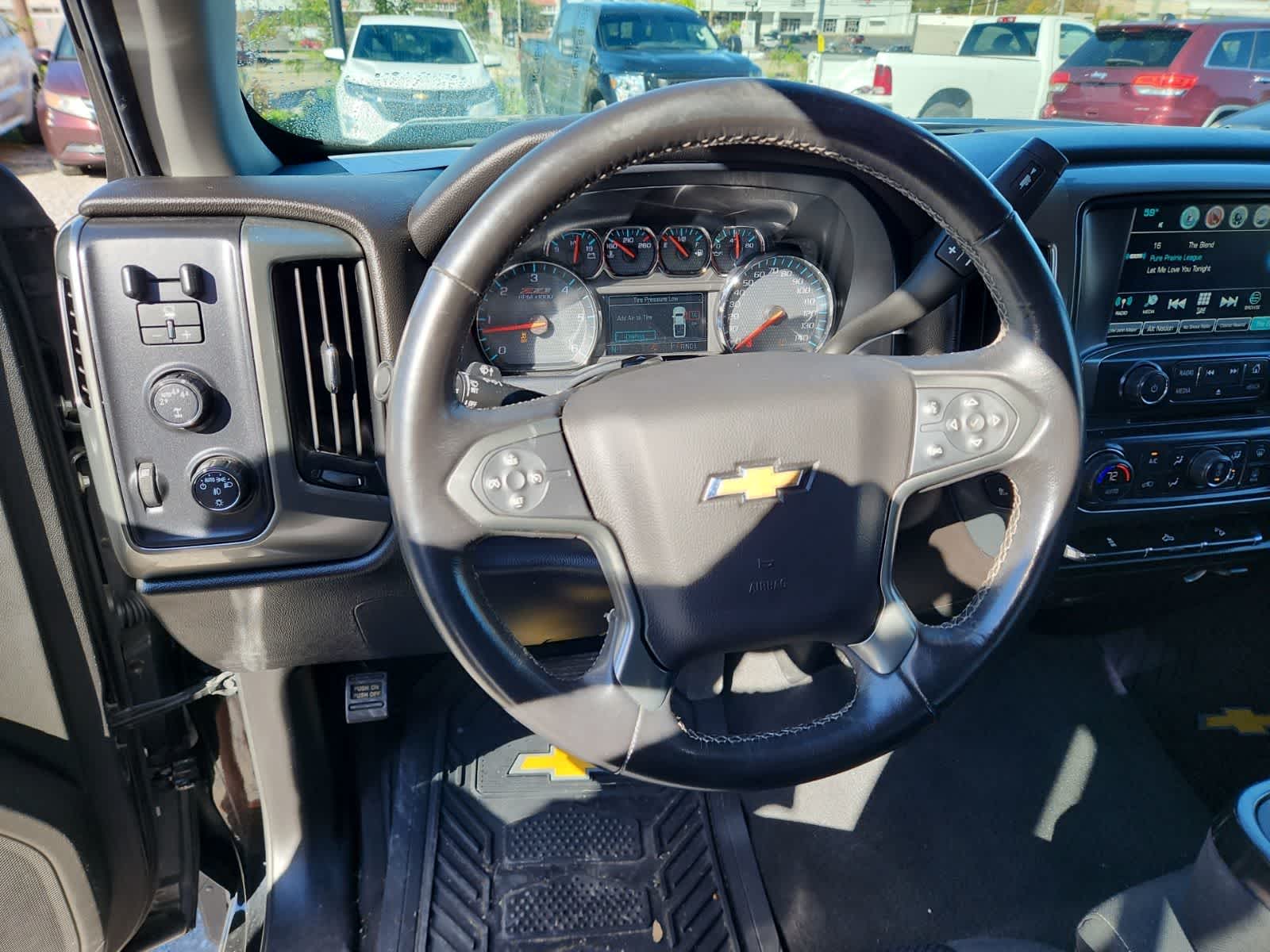 Thumbnail: 2019 Chevrolet Silverado 1500 - 12