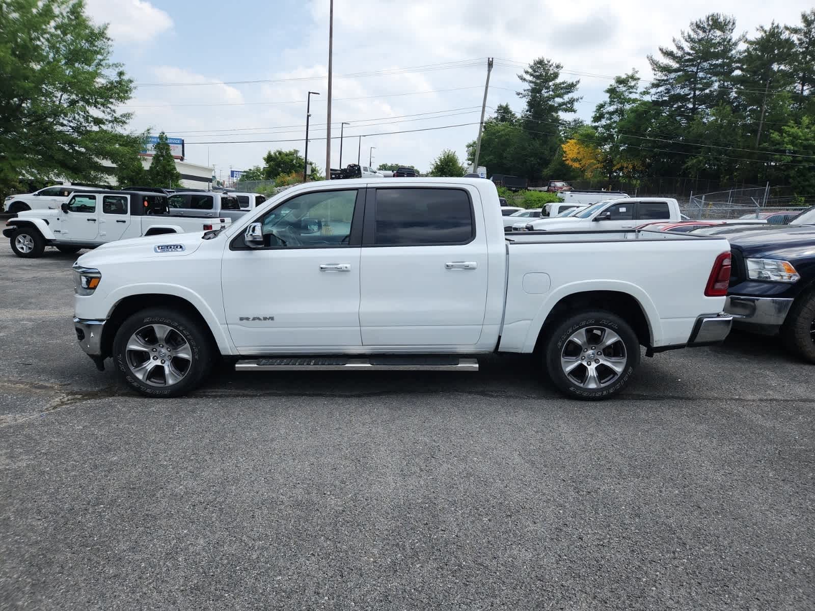 2022 RAM 1500 Laramie 2