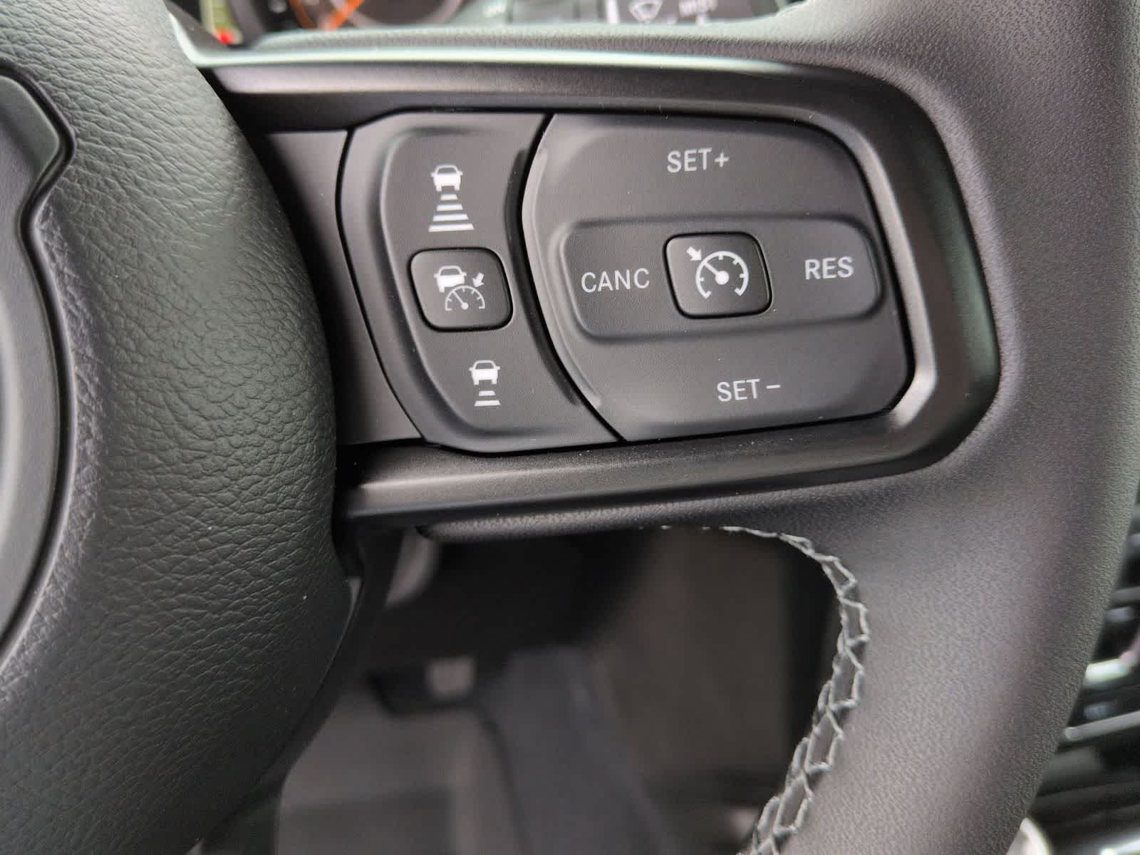 Thumbnail: 2026 Jeep Wrangler - 23