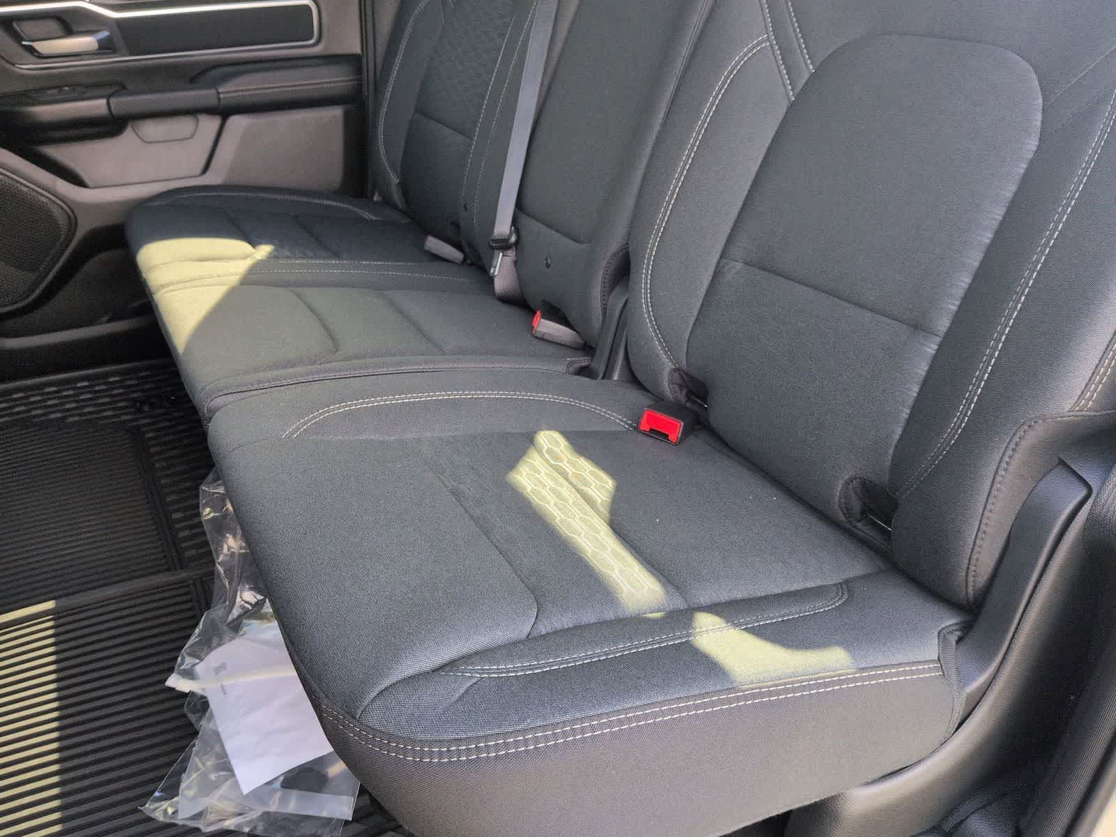 Thumbnail: 2026 RAM 1500 - 19