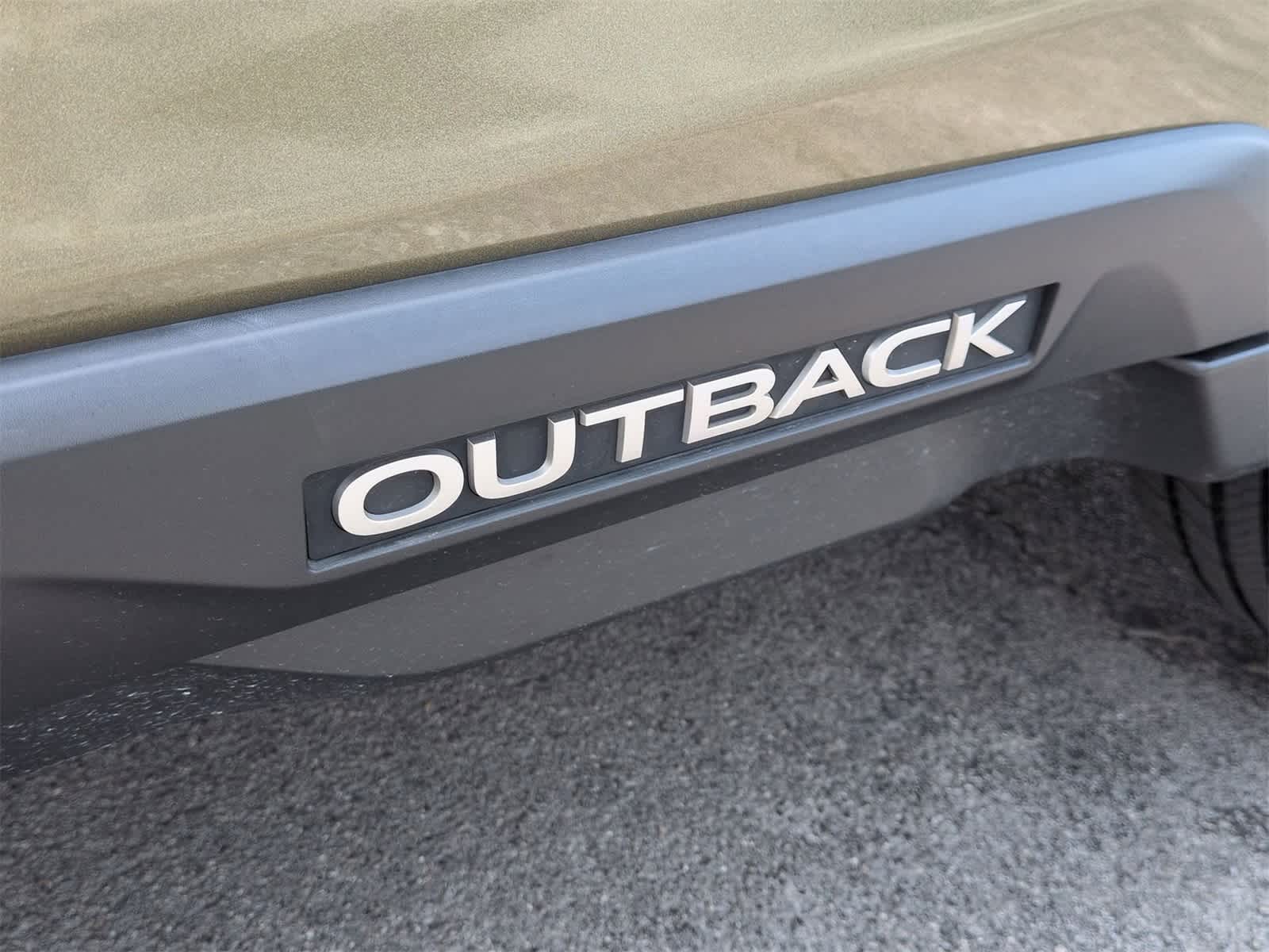 Thumbnail: 2022 Subaru Outback - 13